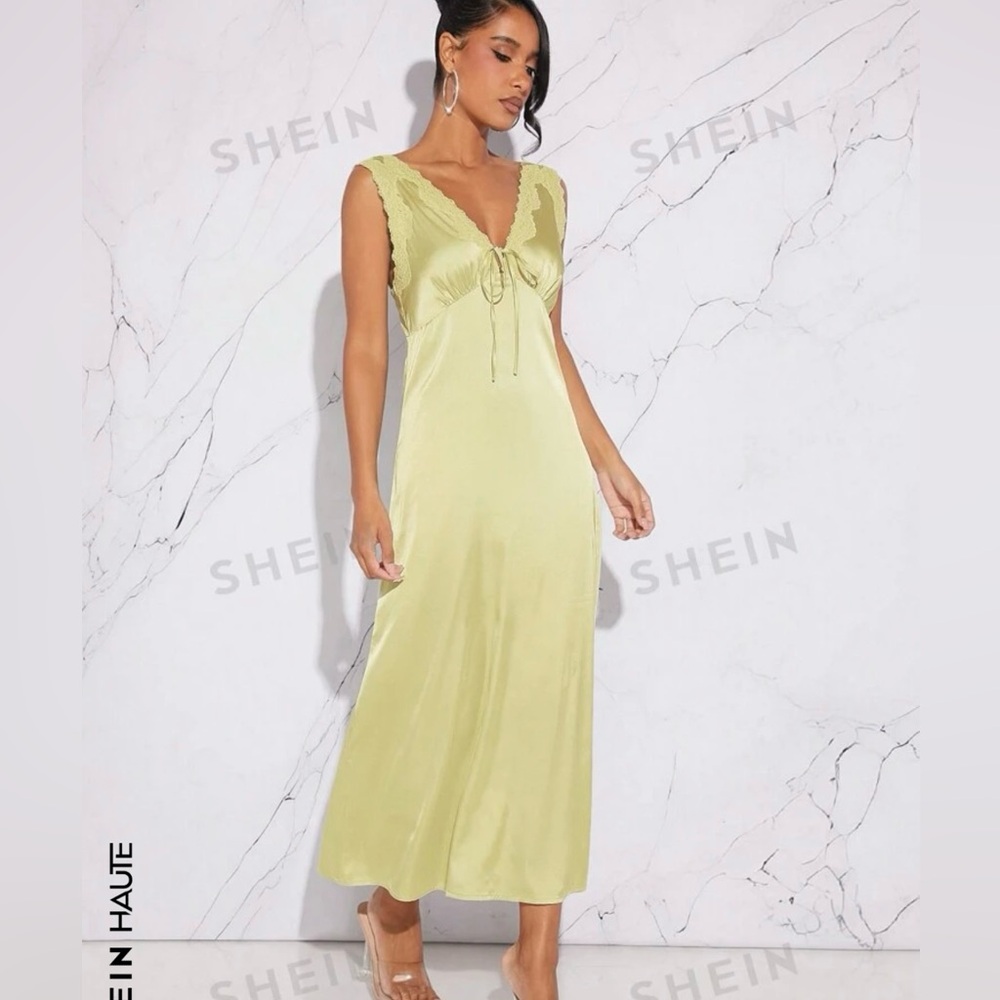 Shein dress never worn! Size small